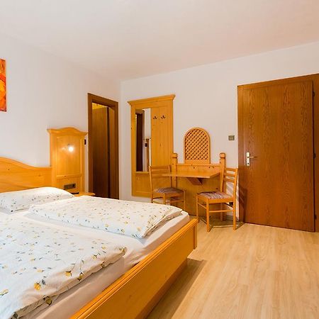 Bed and Breakfast Garni Bergland Racines Zewnętrze zdjęcie
