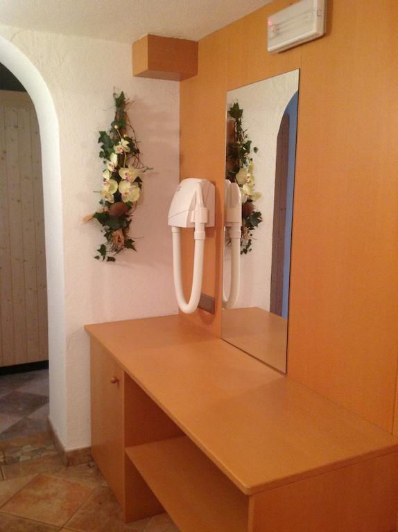 Bed and Breakfast Garni Bergland Racines Zewnętrze zdjęcie