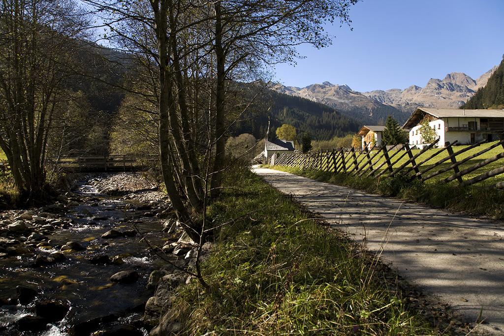Bed and Breakfast Garni Bergland Racines Zewnętrze zdjęcie